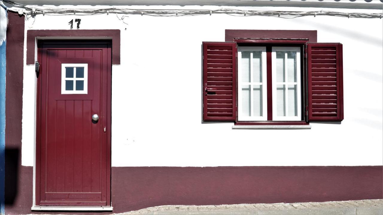 17 Da Rua Da Estacao Villa São Pedro do Corval Exteriör bild